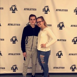 Meet your Posher, Sydney